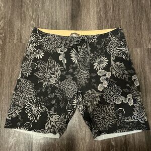 Roark board shorts size 34